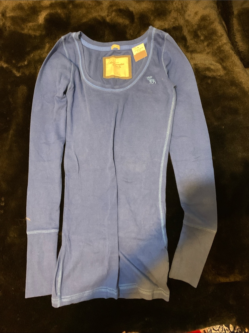 Abercrombie & Fitch Scoop-Neck Long Sleeve